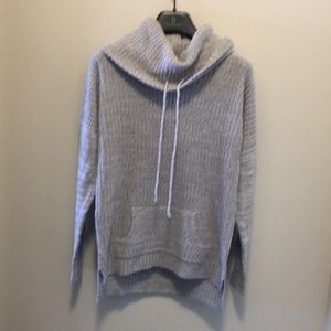 Funnel neck knitted sweater